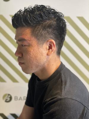 大人の刈り上げショートスタイル【BARBER-BAR】