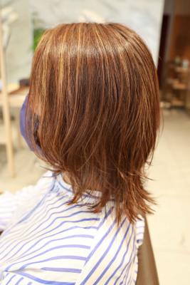 ハイライト×外ハネセミディ