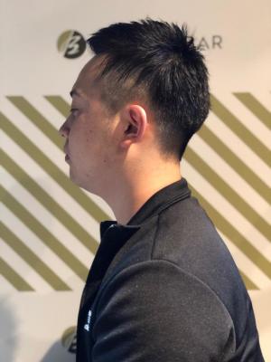 フェードカットスタイル【BARBER-BAR】
