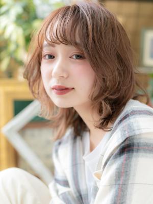 大人かわいい透け感テラコッタ小顔くびれヘア　スローカラー