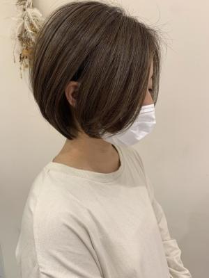 【白髪ぼかしハイライト】