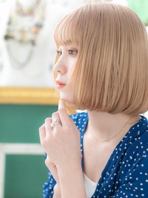 外国人風ハイトーンカラー前下がり大人ボブ ルミエールジンジャ 外国人風ハイトーンカラー前下がり大人ボブ ルミエールジンジャ