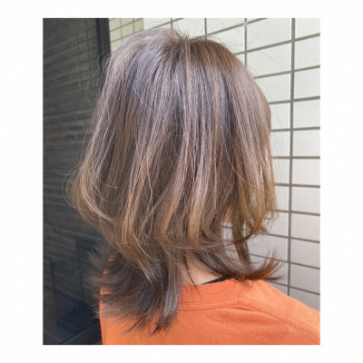 くびれミディアムレイヤー