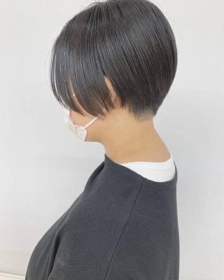 大人/小顔/刈り上げ女子/ショート/黒髪/30代40代50代 大人/小顔/刈り上げ女子/ショート/黒髪/30代40代50代