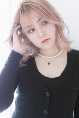 透明感ハイトーンミルキーボブ