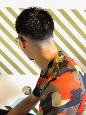 クロップスタイル【BARBER-BAR】