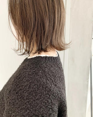 シアー ミルクティーベージュ ロブ 大人かわいい
