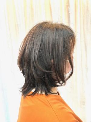 前上がりレイヤー/ダークブラウン/30代40代50代/ミディ 前上がりレイヤー/ダークブラウン/30代40代50代/ミディ