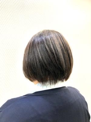 丸みショート/ショートボブ/小顔/ダークアッシュ/40代50 丸みショート/ショートボブ/小顔/ダークアッシュ/40代50