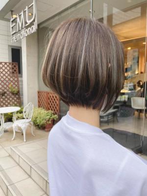 透明感ショートボブ