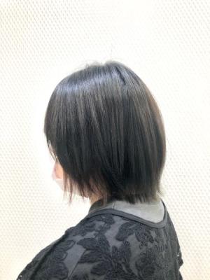 インナーカラー/ダークアッシュ/ショート/小顔/ショートボブ インナーカラー/ダークアッシュ/ショート/小顔/ショートボブ