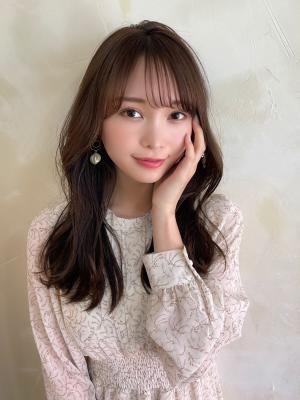 フェミニンヘア