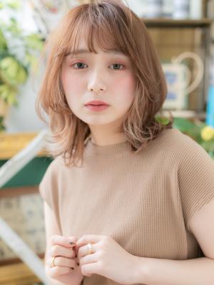 斜めバングで目力UP！外国人風バイカラー　ヘーゼルベージュ