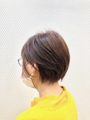 耳かけ/小顔/ショート/ショートグラ/暖色系カラー/40代
