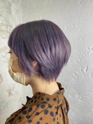 パープルヘア、ショートボブ、ハイトーンショート