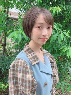 ショートボブ