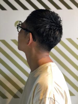 大人の刈り上げスタイル【BARBER-BAR】