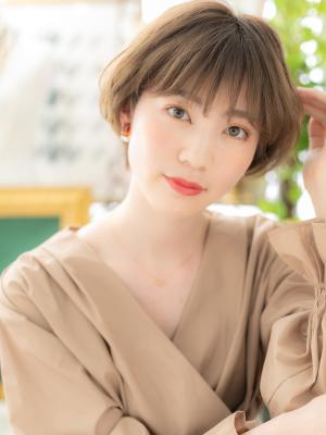 大人ハイライト韓国風前下がりマッシュヘア　シースルーバング