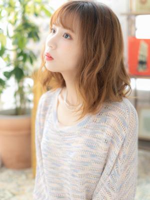バレイヤージュ韓国風ゆるふわ小顔こなれヘア　ロブヘア