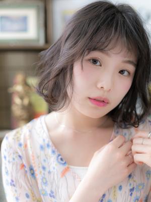 黒髪くすみカラーくせ毛風小顔エアリーミディ ニュアンスカラー 黒髪くすみカラーくせ毛風小顔エアリーミディ ニュアンスカラー