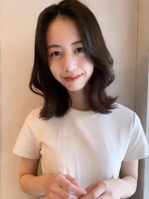 ミディアムレイヤー　くびれヘア
