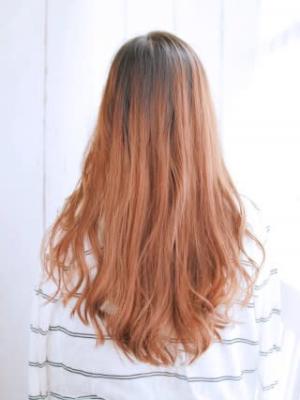 ルーズロングヘアースタイル