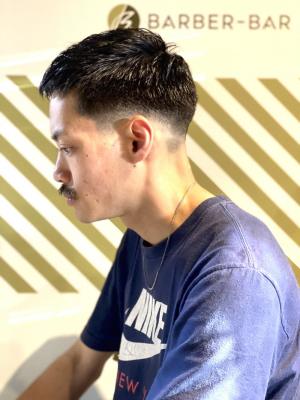 アイロンパーマで直毛改善【BARBERーBAR】