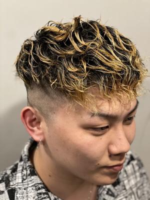 金髪メッシュフェード/六本木/メンズカット/麻布/港区