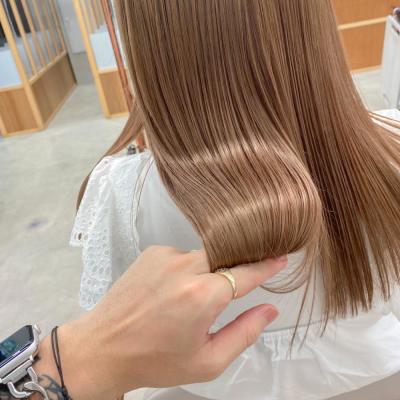 ミルクティーベージュ