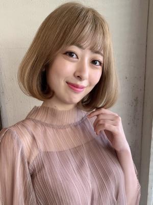 ダブルカラー　顎ラインボブ