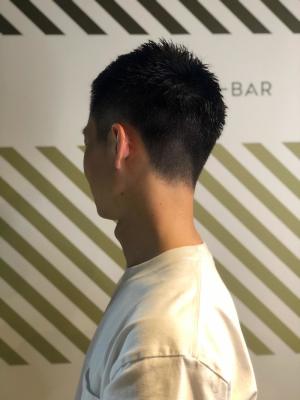 大人の刈り上げスタイル【BARBER-BAR】