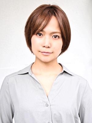 タイトな縦長ハンサムショート