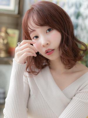 大人かわいいカシスブラウン小顔くびれミディ　モーブカラー