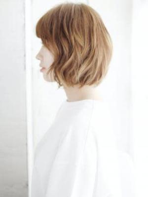透け感カラーのゆるミックスカールボブ