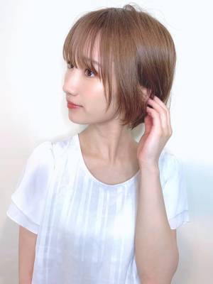 マロンベージュ