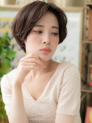 かきあげ前髪黒髪大人ボブショートマッシュ　前髪なしショート