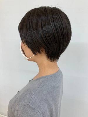 丸み/小顔/ショート/黒髪/グラデーション/30代40代50 丸み/小顔/ショート/黒髪/グラデーション/30代40代50