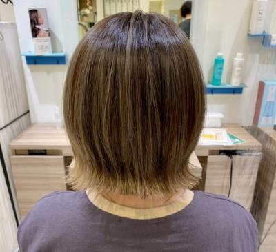 Ash中山店 高梨ひかる バレイヤージュ×ミニボブ Ash中山店 高梨ひかる バレイヤージュ×ミニボブのイメージ画像