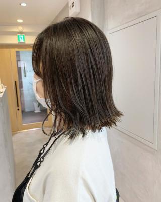 YOKE 切りっぱなしボブ グレージュ ブリーチなし