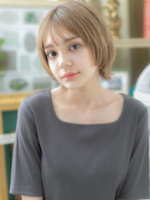 外国人風ハイトーンカラー小顔丸みショート ボブショート 外国人風ハイトーンカラー小顔丸みショート ボブショート