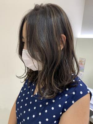 【脱白髪染めハイライト】