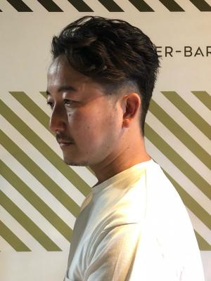 大人の刈り上げスタイル【BARBER-BAR】