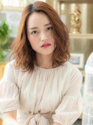 韓国風アシンメトリー抜け感エアリーミディ　かきあげバング