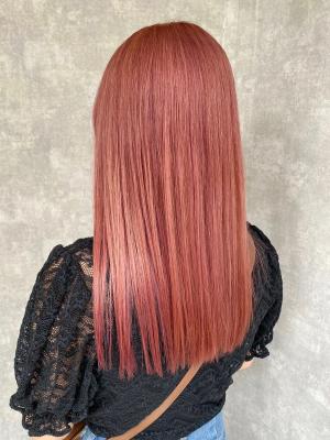 ピンク　ロングヘア　ブリーチ2回＋オンカラーのイメージ画像
