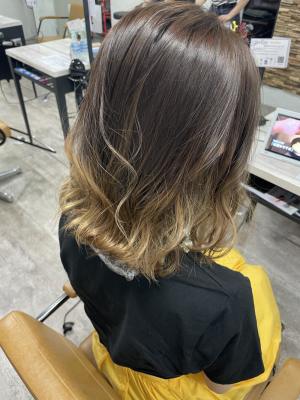 グラデーション、ナチュラルベージュ、20代30代40代