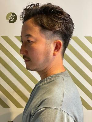大人の刈り上げスタイル【BARBER-BAR】