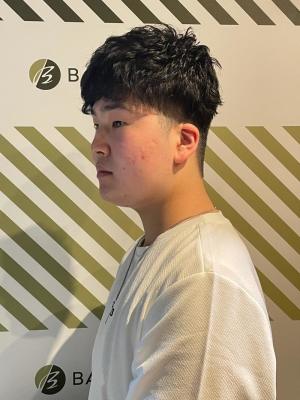 大人の刈り上げスタイル【BARBER-BAR】