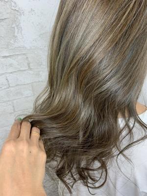 白髪ぼかしハイライト20代30代40代￥15400