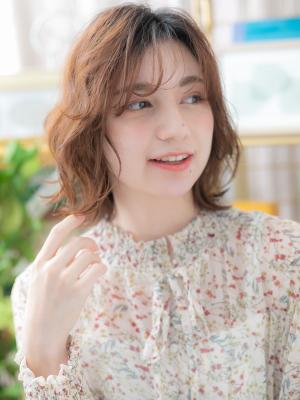 フレンチガーリー外国人風抜け感ウルフボブ なみなみウェーブ フレンチガーリー外国人風抜け感ウルフボブ なみなみウェーブ