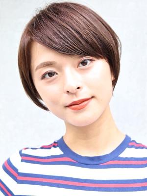 コンパクト小顔ショートスタイル